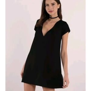 Tobi V Neck Plunge Short Sleeve Black Shift Dress Size Medium